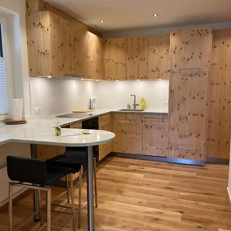 公寓 Zum Rota Hus 阿罗萨